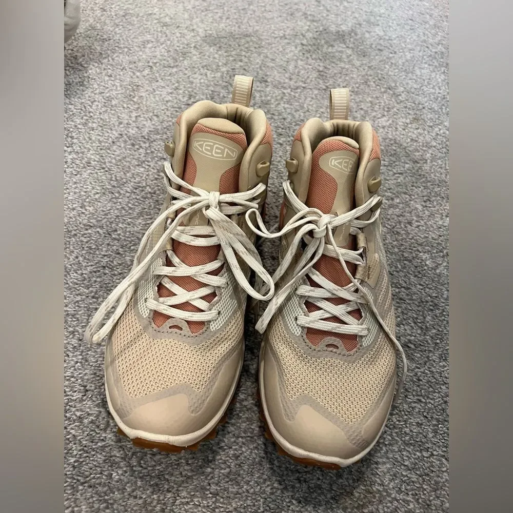 Keen comfortable shoes